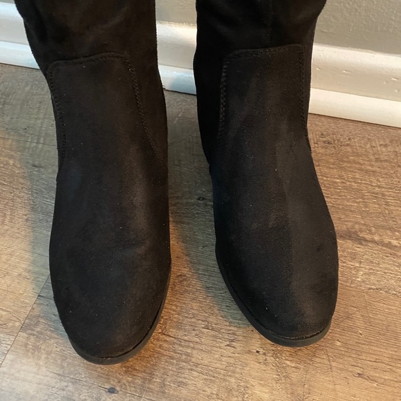 Over the knee boots - Picture 5 of 5